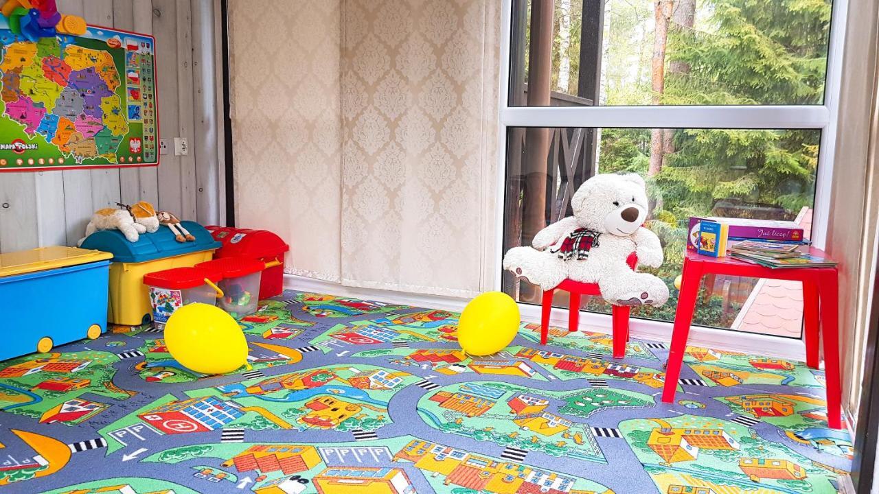 Pokoje Goscinne Konik Morski Dębki Exteriör bild